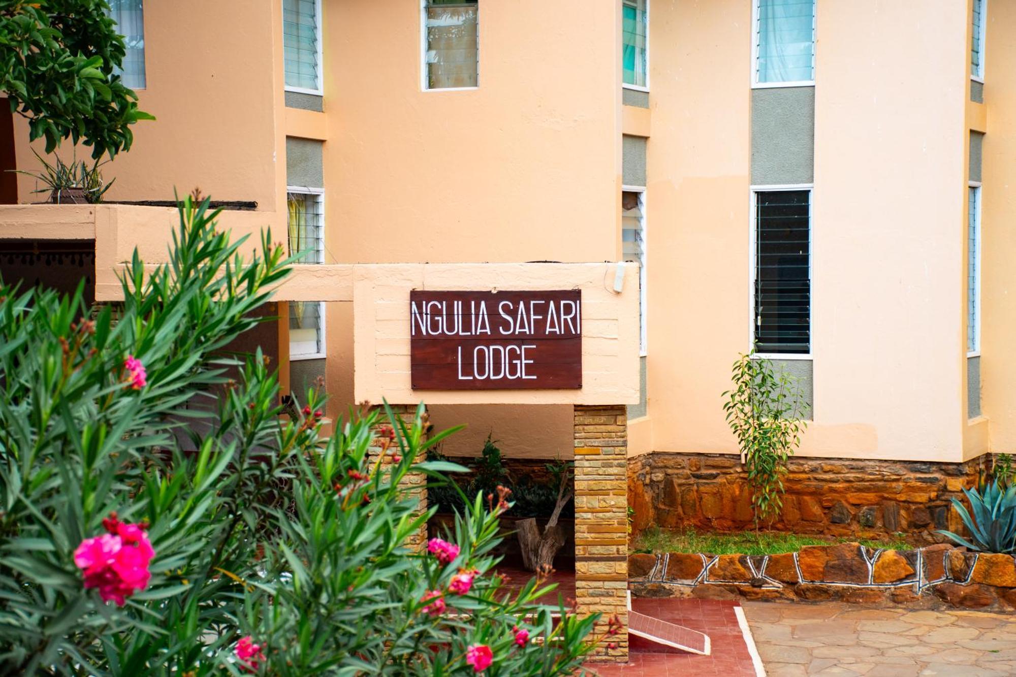 Ngulia Safari Lodge Ithumba Екстериор снимка