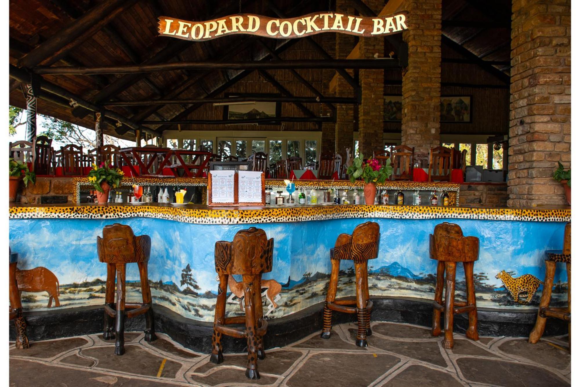 Ngulia Safari Lodge Ithumba Екстериор снимка